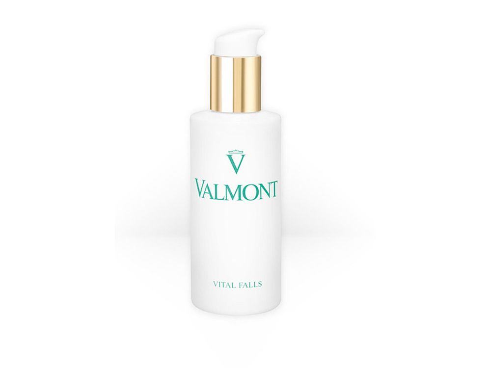 This Just In: Valmont Vital Falls Cleanser, Clove + Hallow Hydratint and L’Oreal Rouge Signature Matte Colour Ink