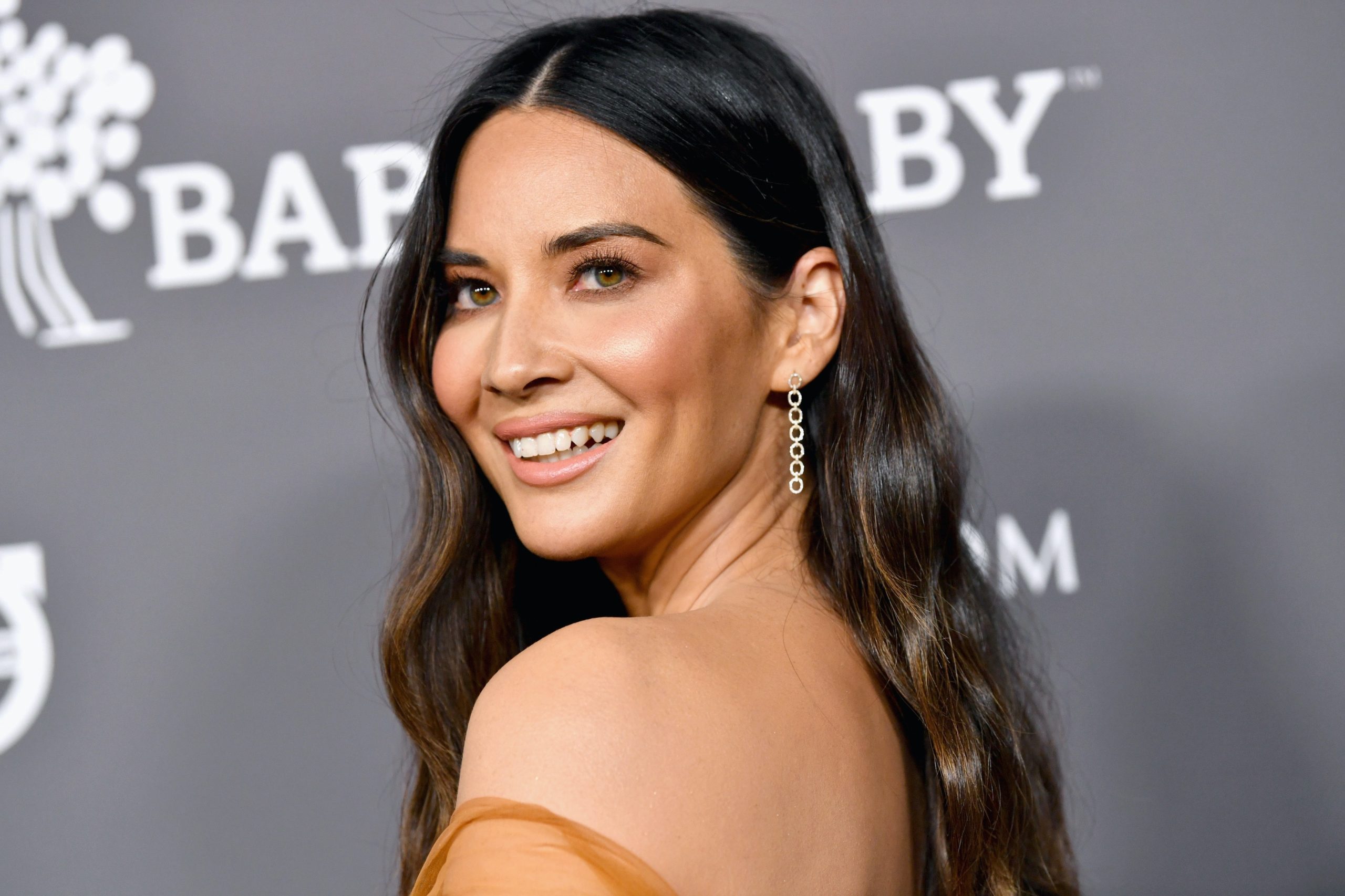 Olivia Munn Added a Beautiful Blue Streak to Her Hair — Photo