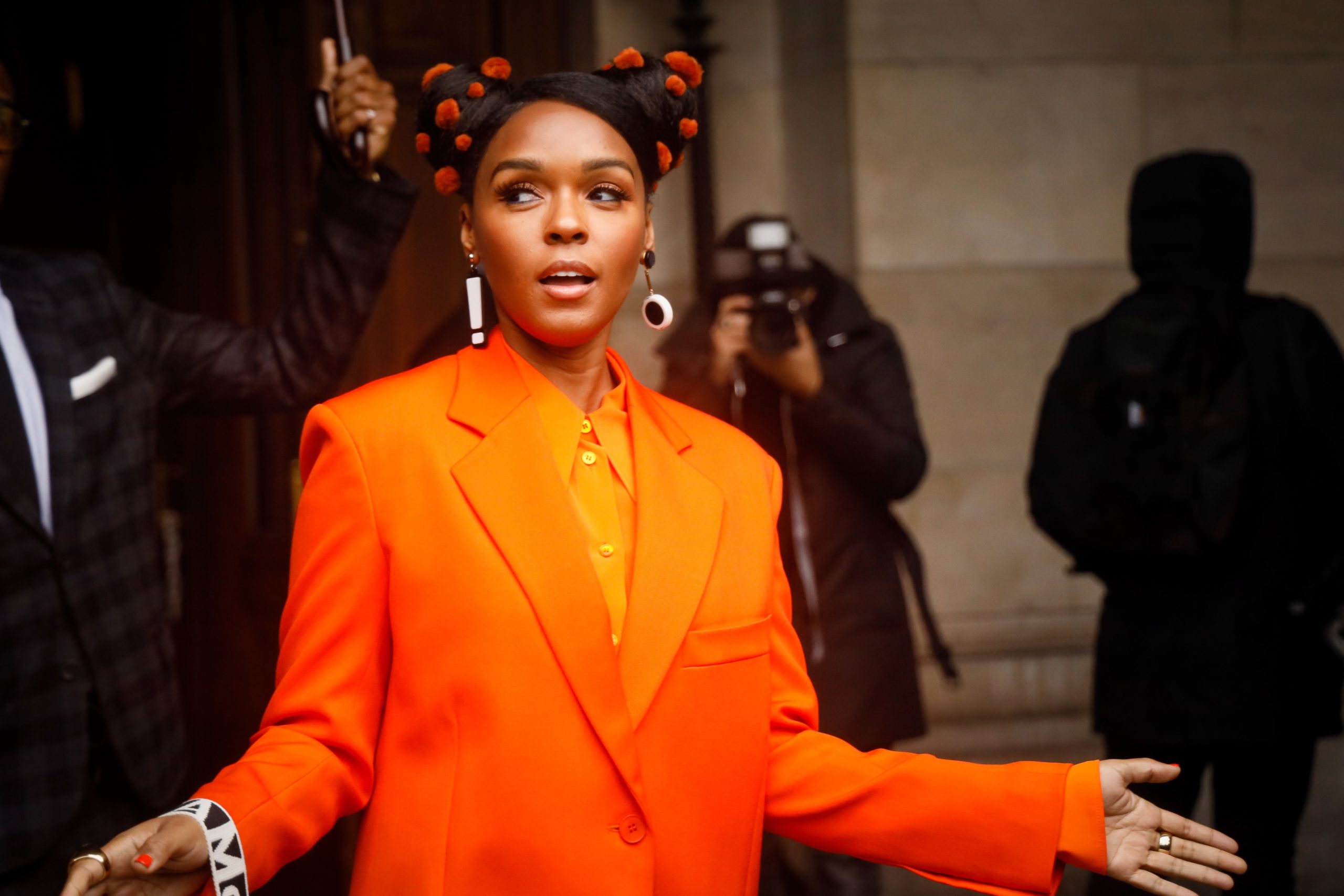 Janelle Monáe Is Apparently a Master Cornrow Braider