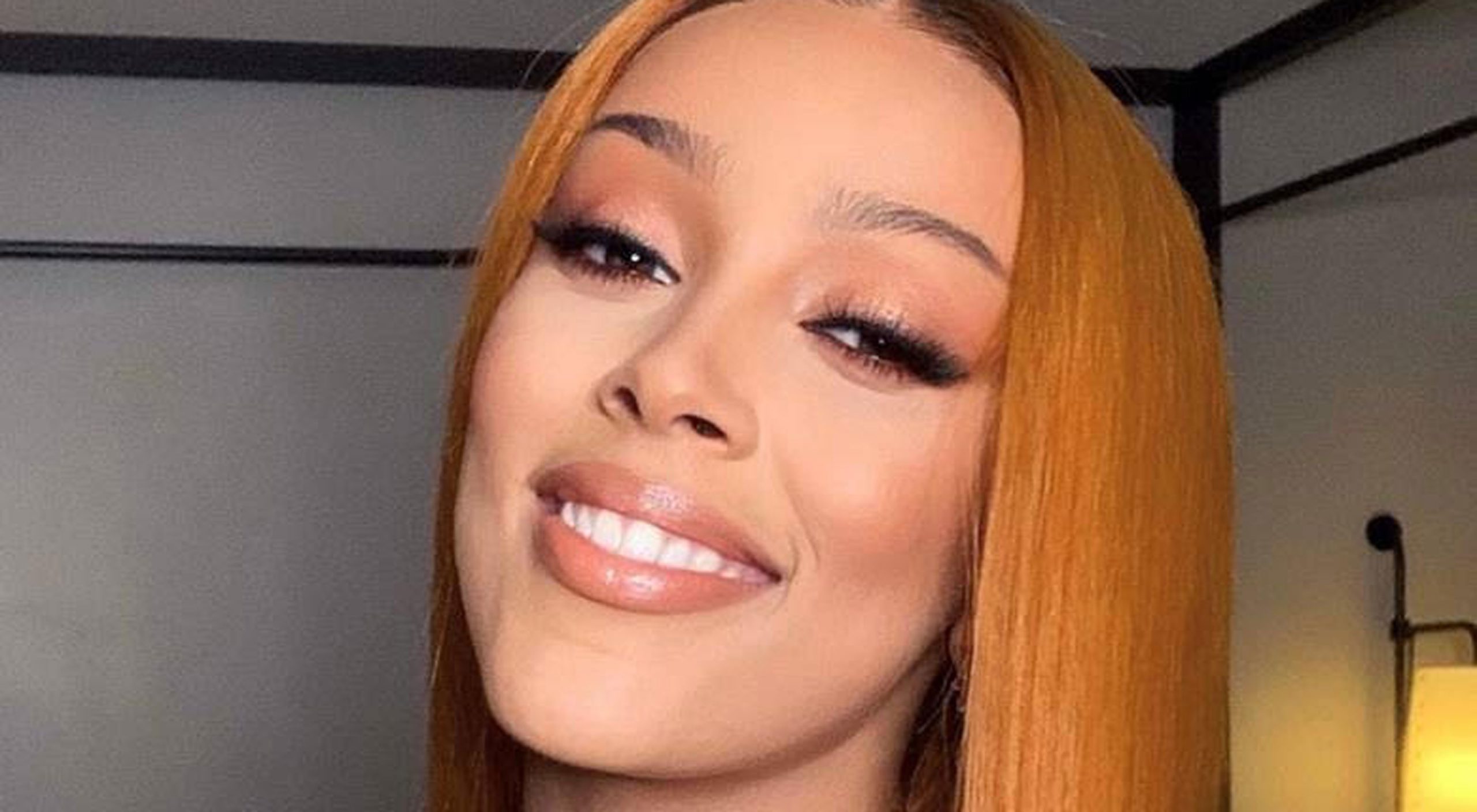 Billboard Music Awards 2020: Doja Cat Debuts Pumpkin Spice Hair and Makeup