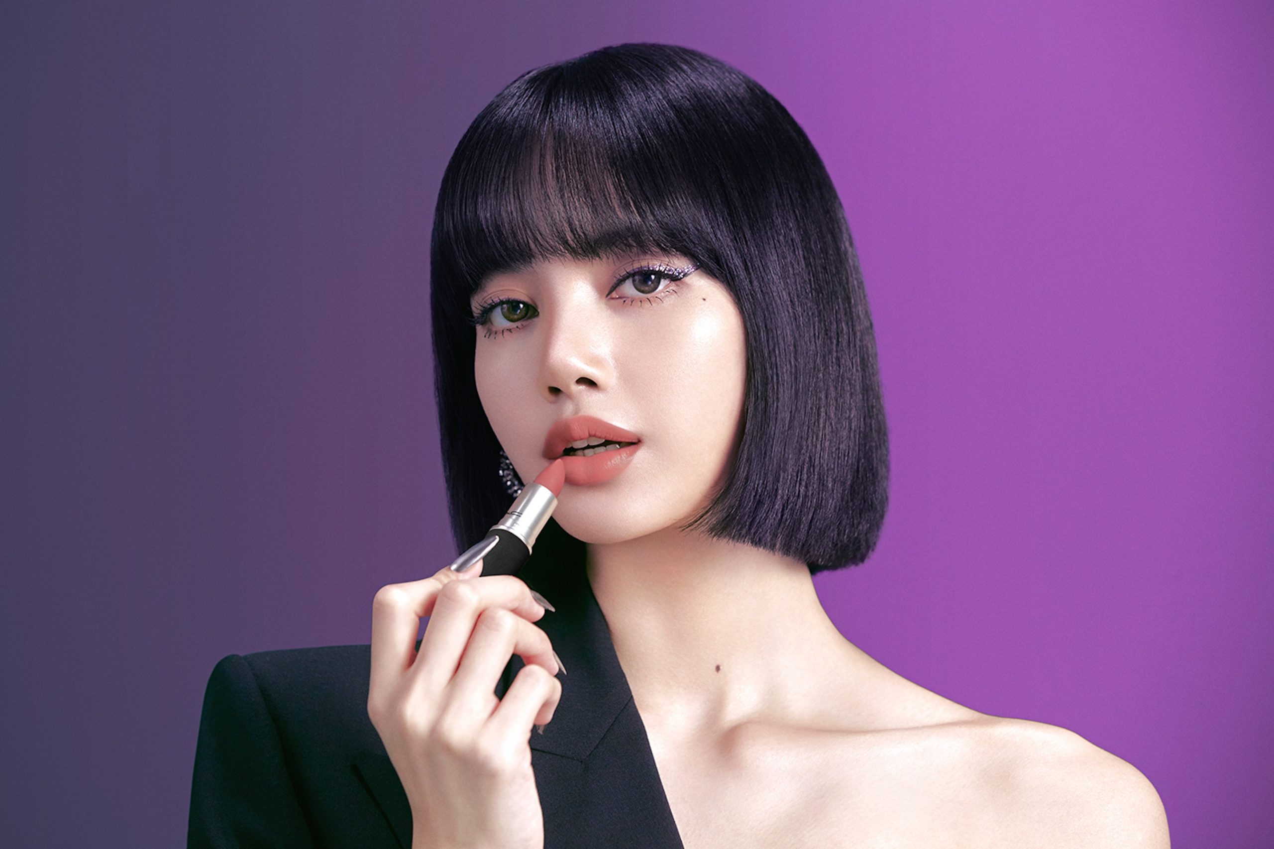 Lisa of Blackpink Is MAC’s First K-Pop Star Global Beauty Ambassador