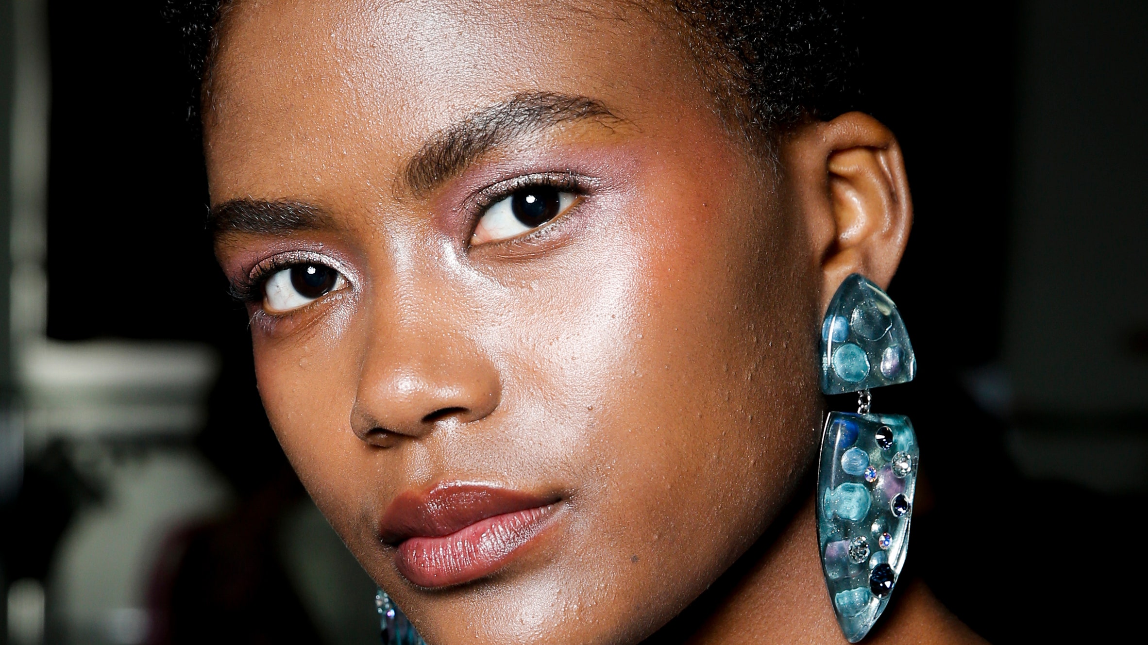 The 29 Best Liquid, Powder, and Cream Highlighters for a Subtle to Bright Glow