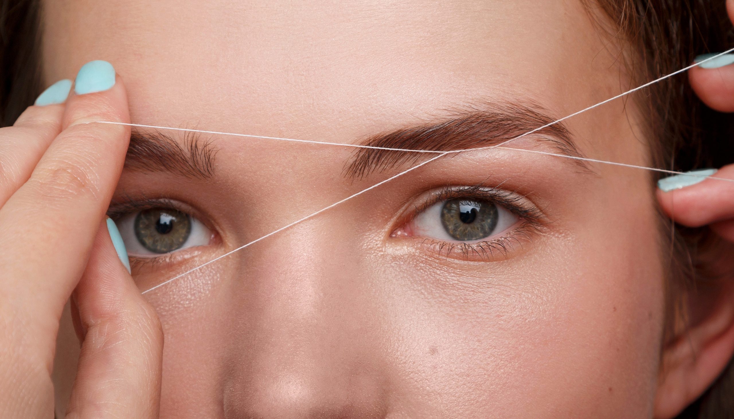 What You Should Know About Booking a Brow Threading Appointment Right Now