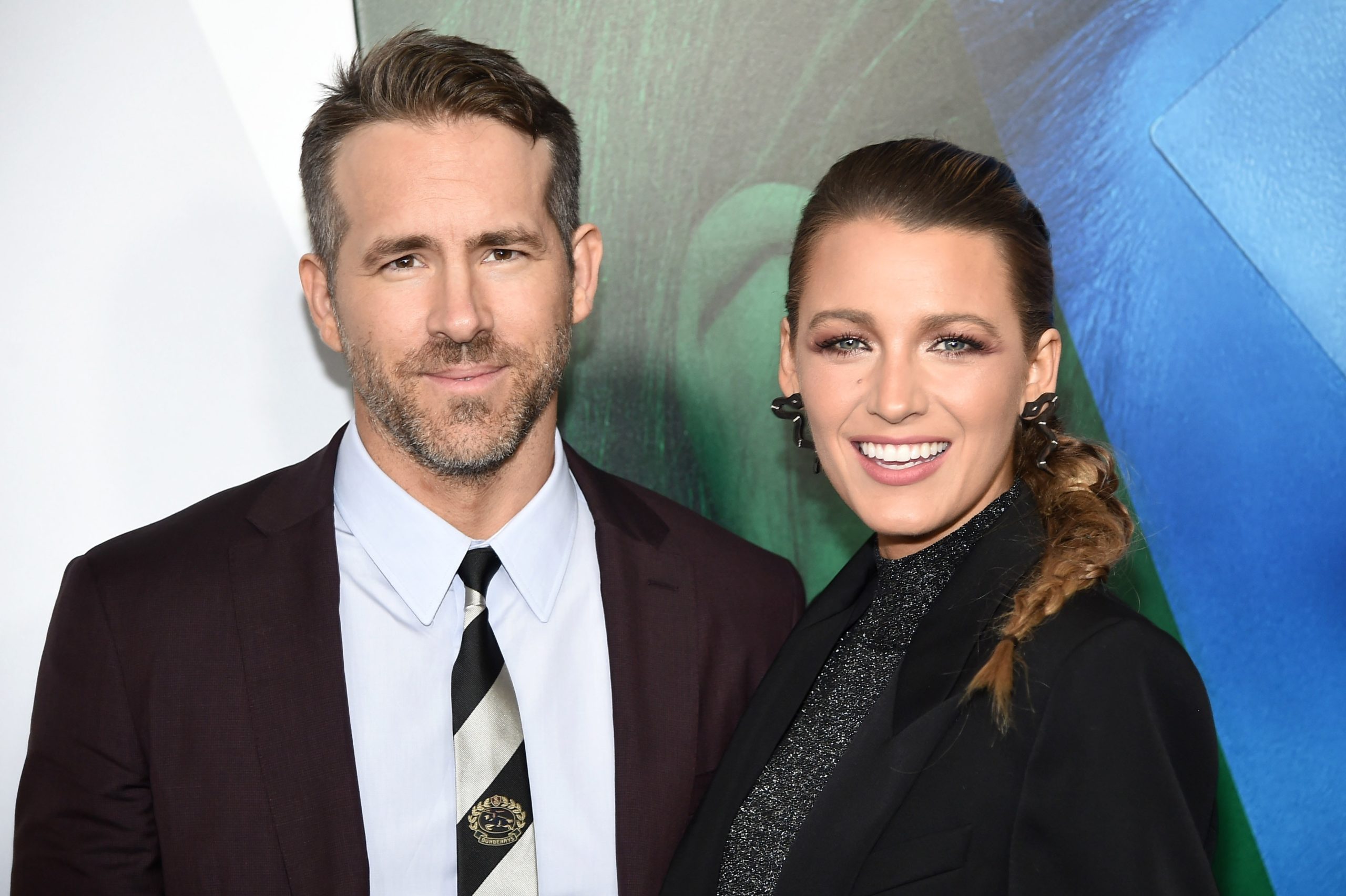 Ryan Reynolds Coloring Blake Lively's Hair Is What True Love Looks Like